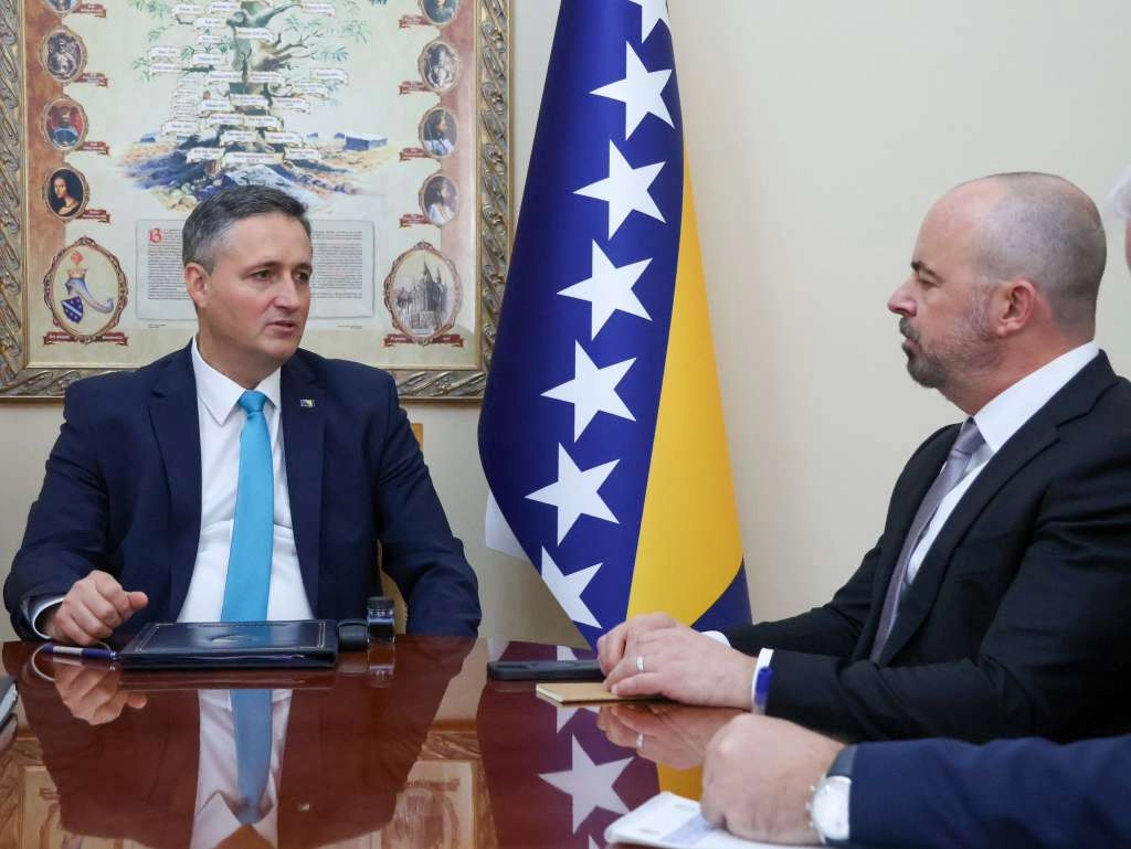 Bećirović s Ginkelom: Politika stabilnosti, mira i ekonomskog prosperiteta nema alternativu